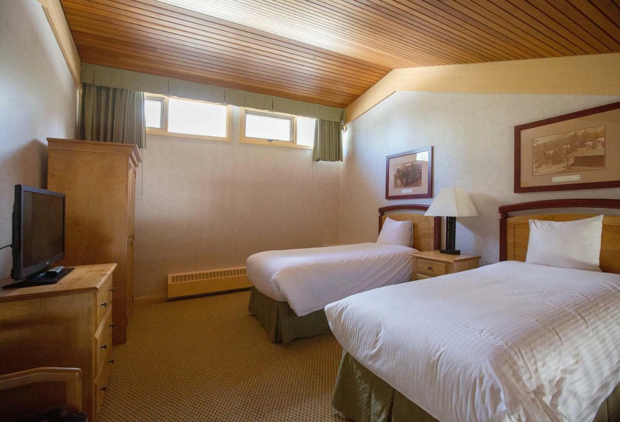 Fairmont Hot Springs Resort Zewnętrze zdjęcie