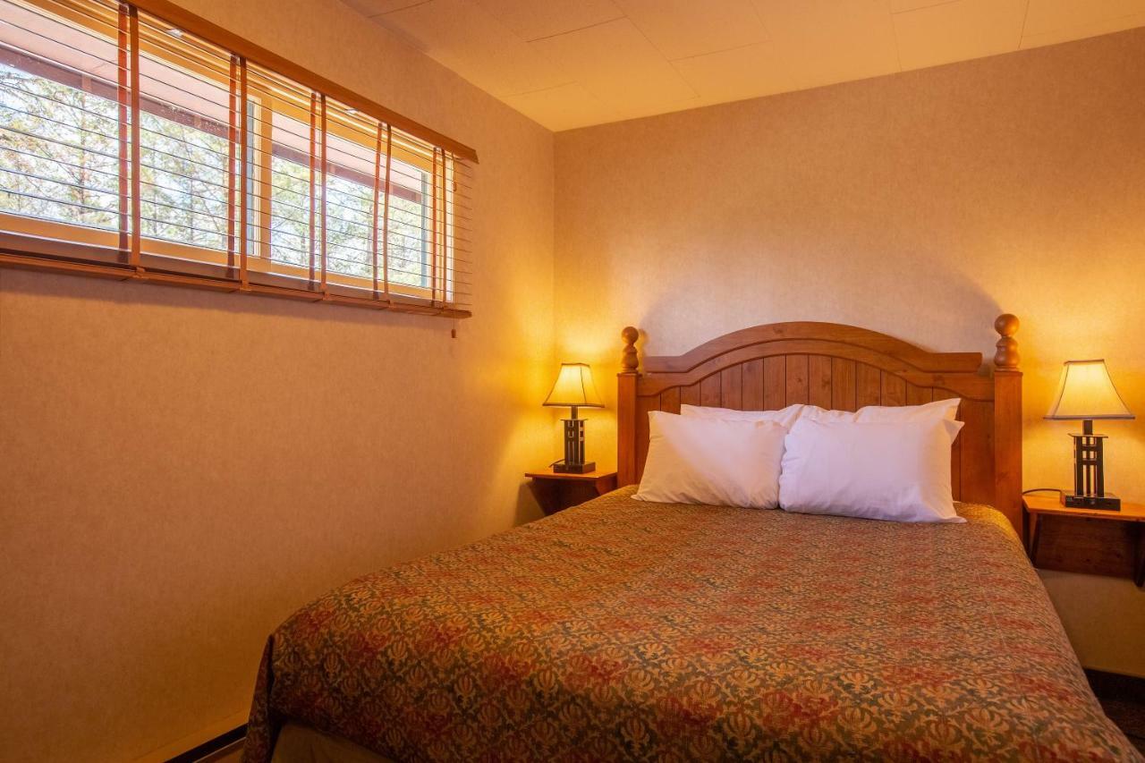 Fairmont Hot Springs Resort Zewnętrze zdjęcie